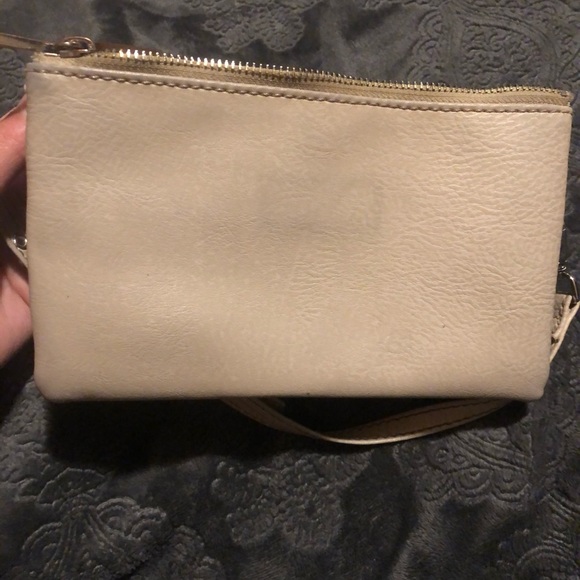 Matt & Nat crossbody purse - Picture 5 of 5